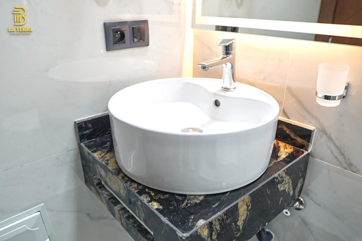 Chic Room, Great Location Apartment *
